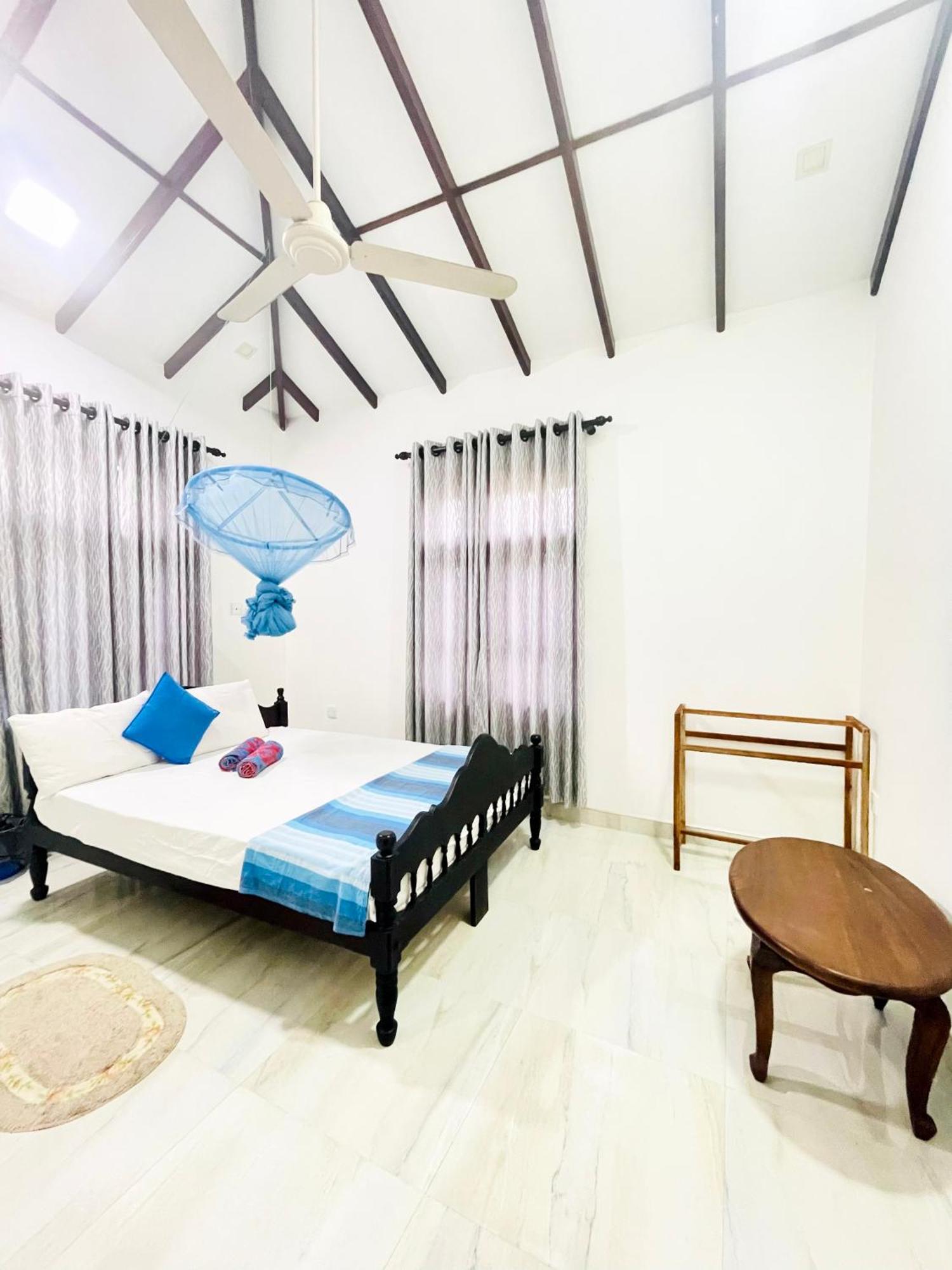 Sebastian Family Villa Negombo Exterior foto